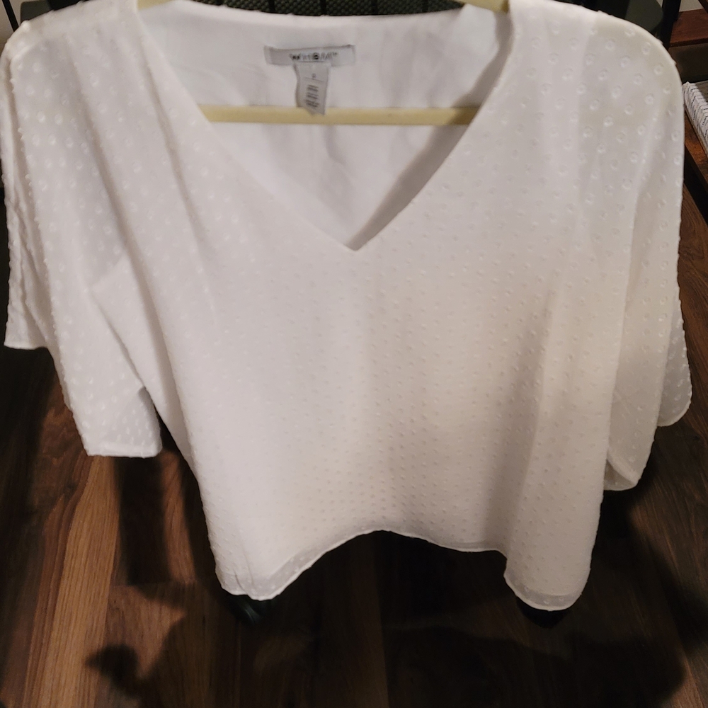 WHBM Elegant WHITE BUTTERFLY SLEEVE BLOUSE